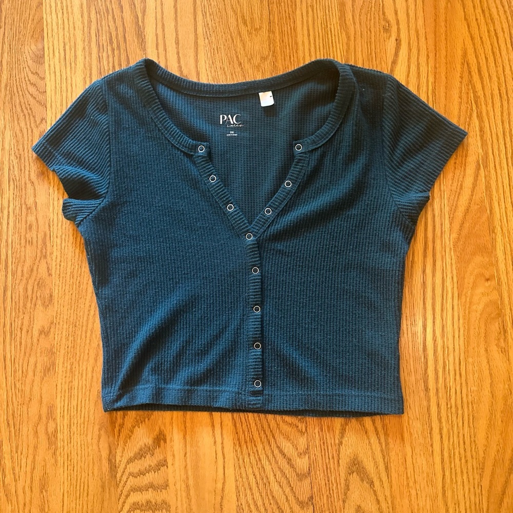 Pacsun Dark Green Button Crop Tee